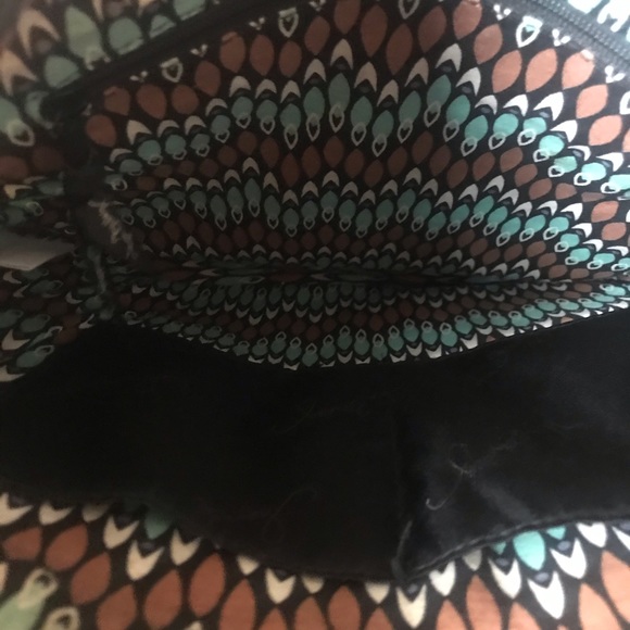 Vera Bradley satchel- gently used condition - Picture 5 of 7